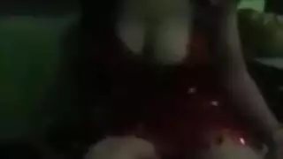 عاهرة مغربية تتوق لقضيب ضخم في مشهد صريح إكس إكس إكس