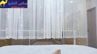 عاهرة الشركة: لحس الفرج وجنس تبشيري قاسي