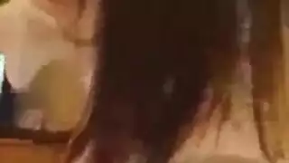 مال مصعد تعرية