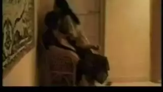 فتاة هندية تتعرض لصفعات قاسية على أثدائها الكبيرة أثناء الجنس