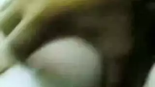 نيك مصري جامح: أثداء الشرموطة ترتج وهي تتعرض للنيك