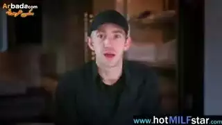 كمشها زوجها بتخونو