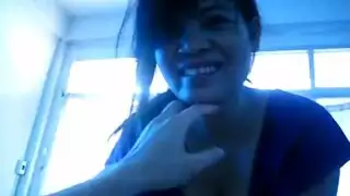 تستمني لي بلا توقف تشاهدني أقذف حمماً غزيراً