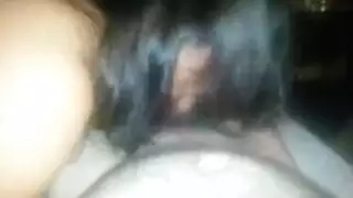 مثلية ثلاثية مراهقة: مؤخرات كبيرة وقضبان شباب صلبة