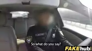 لعبة مداهمة إباحية: ثقوب مجانية أو الإخضاع