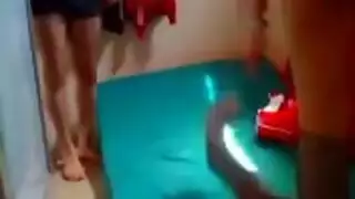 مغامرات إباحية لعنتيل الكلسون الأحمر