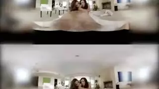 خيال جنسي في الواقع الافتراضي: عاهرتان وقضيب منتصب ضخم