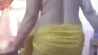 فيديو استمناء شرق أوسطي: خلع الكلوت