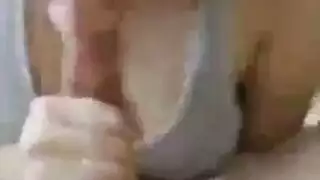 قضيب عربي في فمها: شرموطة مصرية خبيرة في المص المثير