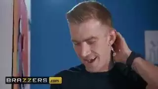 إخوة في بورن عنيف: نيك شرجي عميق وأفعال قاسية