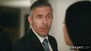 إكس إكس إكس دولي: جنس جماعي مع نجوم أجانب