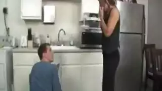 مزرعة هاردكور مباشر: رعاة بقر أمريكيون يمارسون الجنس بقوة