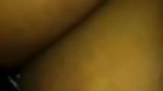 فتشية نوم صارمة: نيك مؤخرتها فاقدة الوعي وضرب قضيبي حتى القذف