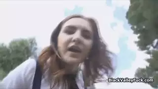 ركوب قضيب بحجم عربة مع طالبات يصرخن