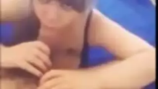 أخ مصري يملأ مهبل أخته بعد أن تمص قضيبه الصلب