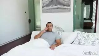 من العزف المنفرد إلى إباحة المحارم الكاملة مع أبي