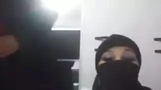 سحاقيات محجبات: فيلم سكس تركي طويل كامل